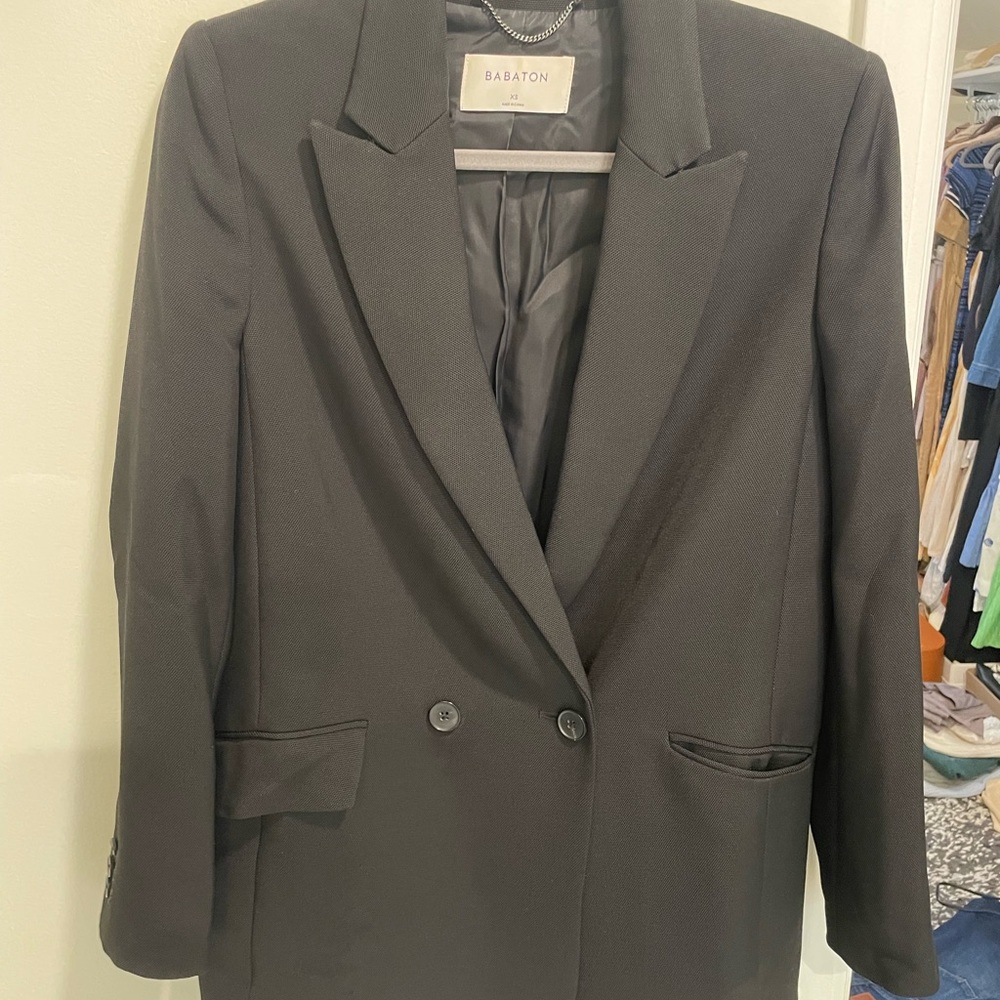 Aritzia Babaton Black Women's Blazer